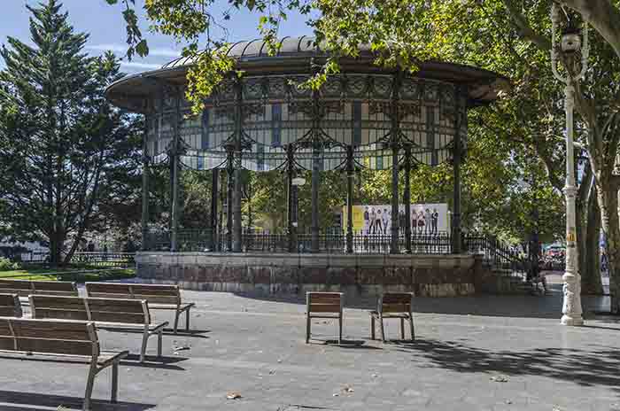 Guipúzcoa - San Sebastián 003 - Alameda del Boulevard.jpg